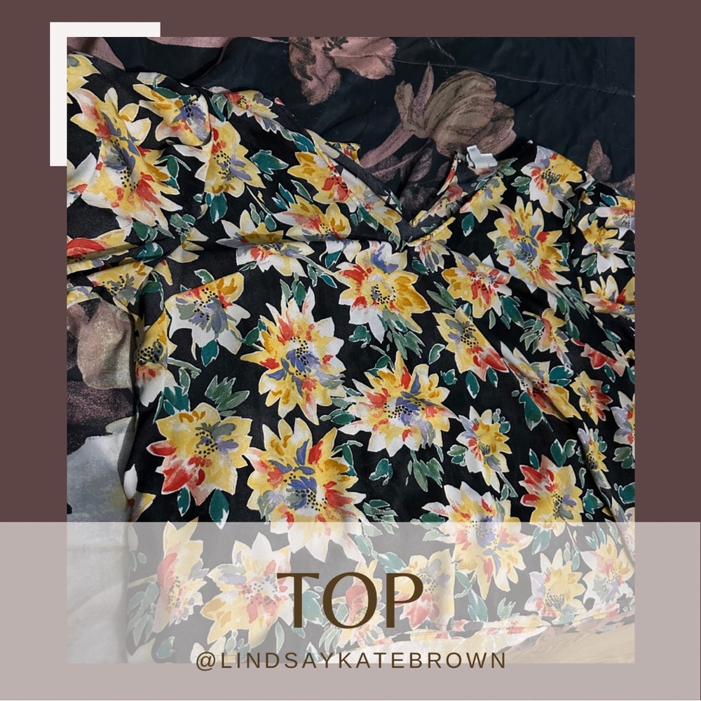 Ava and Viv Puff Sleeve Floral Blouse